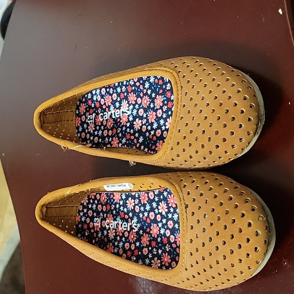 Girls slip on shoes